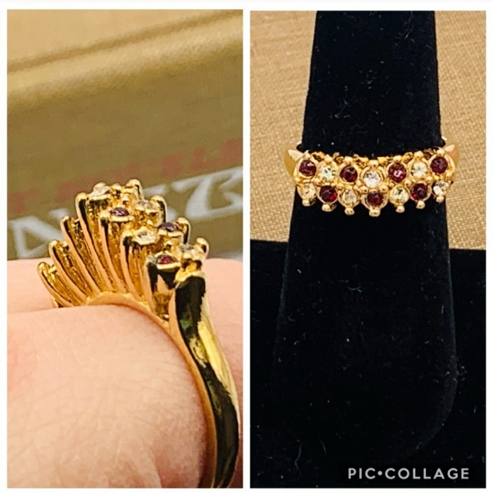 Vintage rhinestone tall ring - 7.5